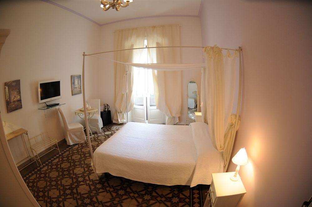 Casa Blanca Bed and Breakfast Reggio di Calabria Eksteriør billede